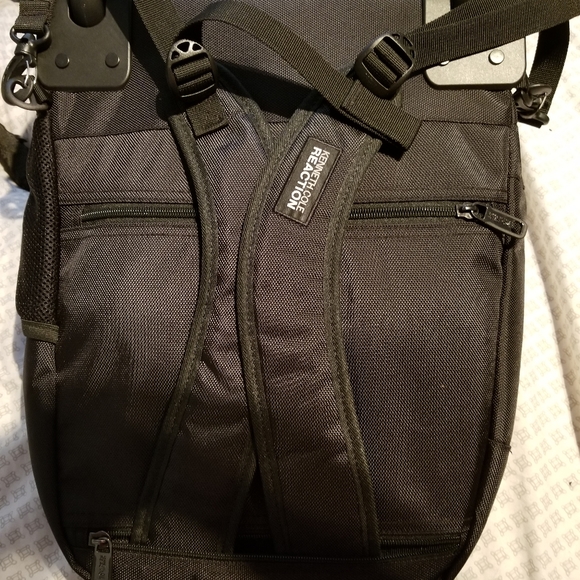 Kenneth Cole Reaction Laptop & Teavel Bag - Picture 4 of 5